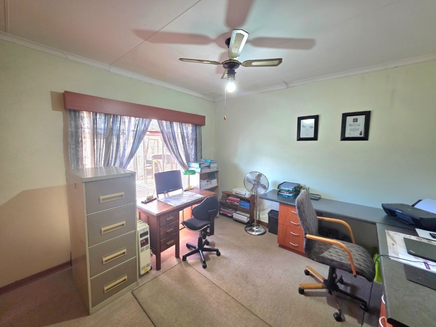 4 Bedroom Property for Sale in La Provance Free State